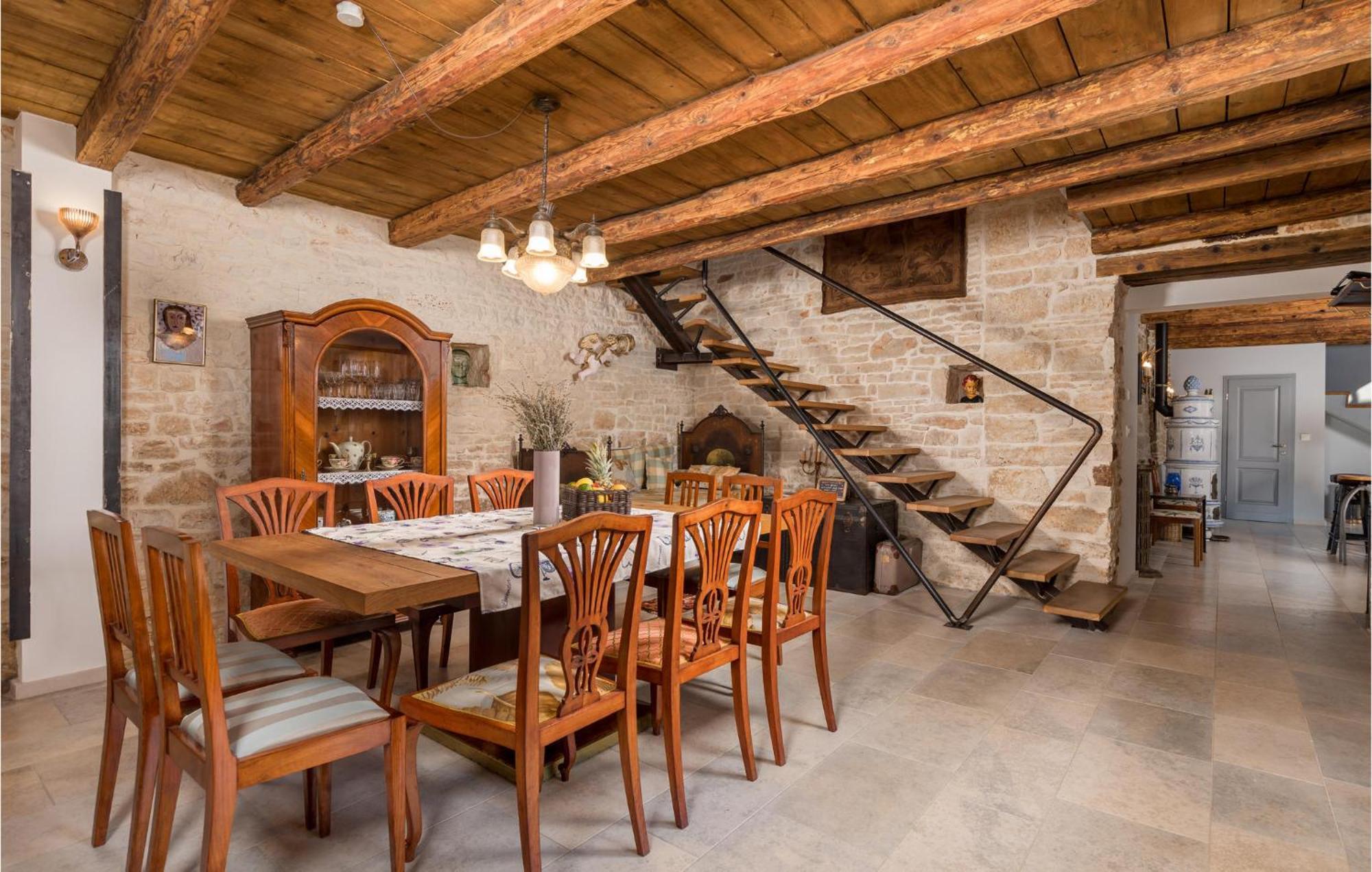 Amazing Home In Foli With Kitchen Esterno foto